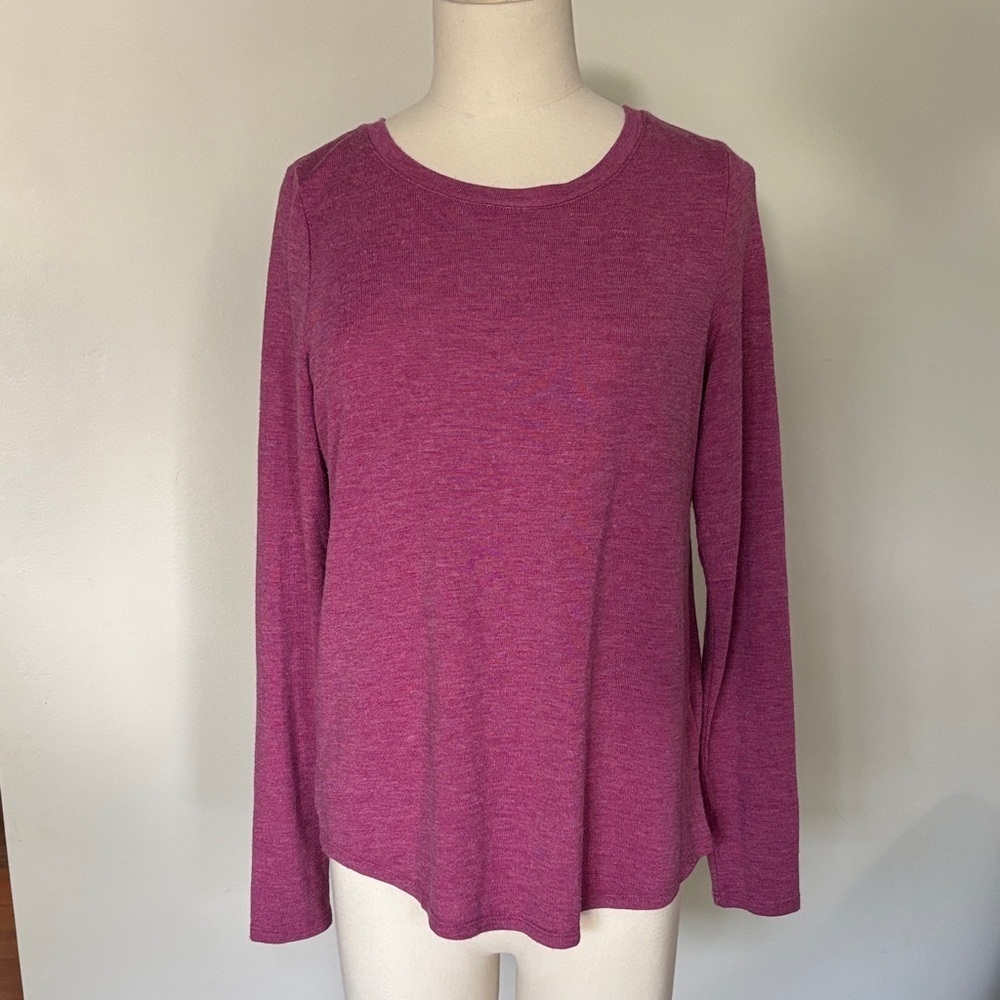 Reitmans Fuchsia Long Sleeve Button Back Knit Shirt SzS